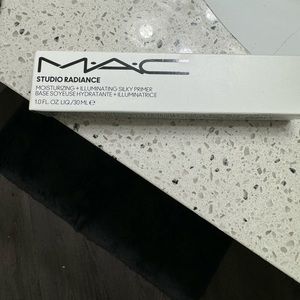 MAC Studio Radiance Primer